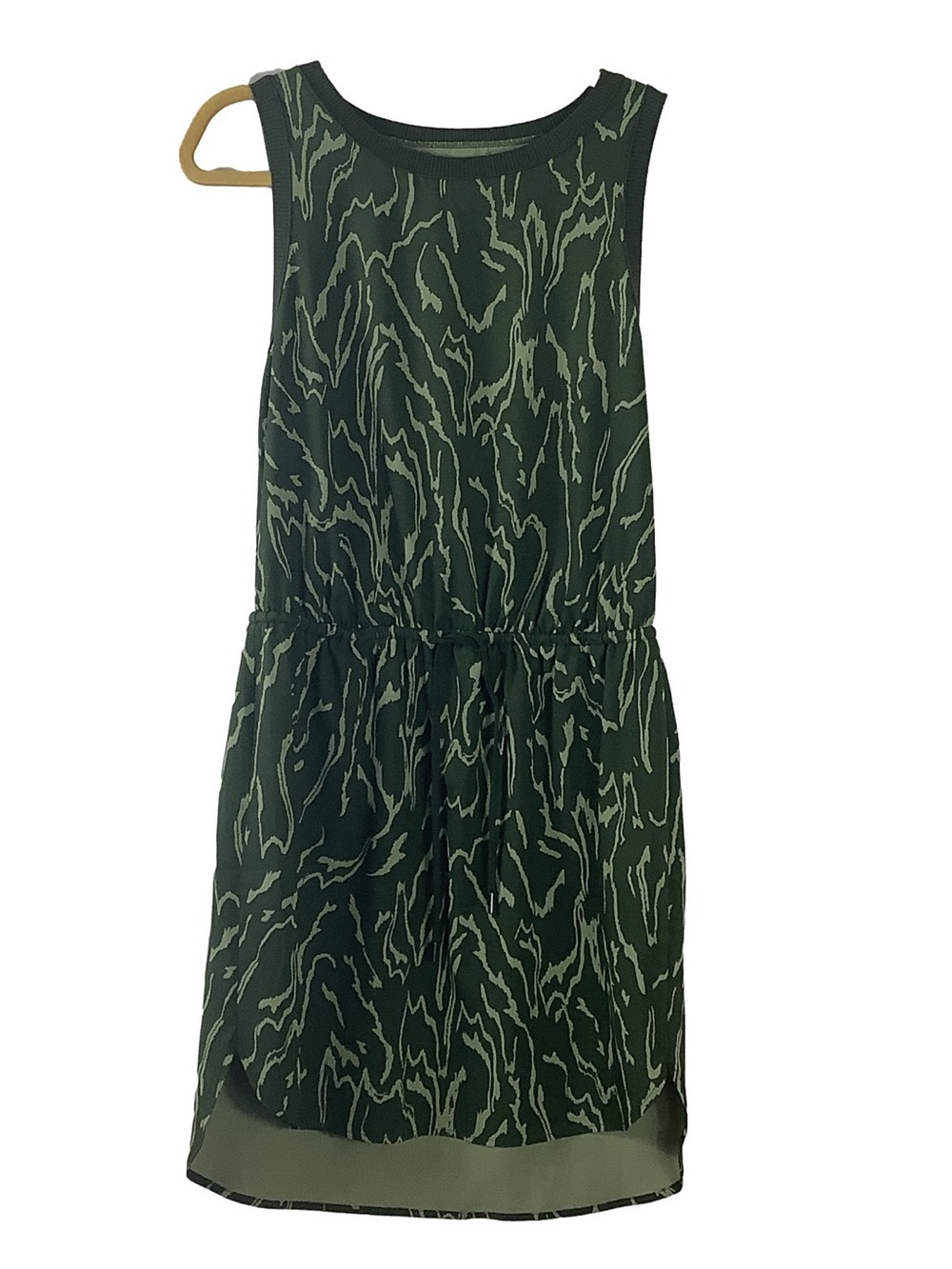 🔥BOGO Athleta Olive Green Patterned Sleeveless Midi Dress - Picture 3 of 5
